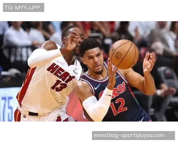 埃奇库姆与马克西联手74分创揭幕战新纪录仅次于哈登伍德组合