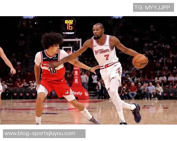 火箭双星伊森与杜门申贾登场净效率惊人助力球队大胜48分 火箭双星伊森与杜门申贾登场净效率惊人助力球队大胜48分